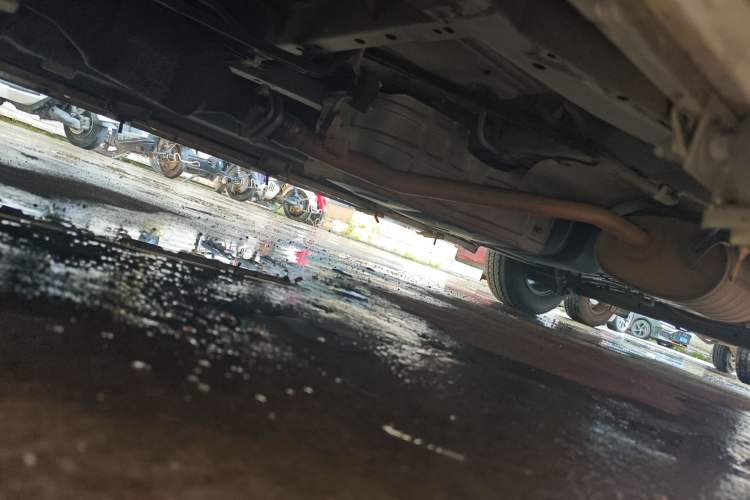 Used Nissan NV200 2016 Revised Version 1.6L CVT Deluxe Edition Chassis Front Left