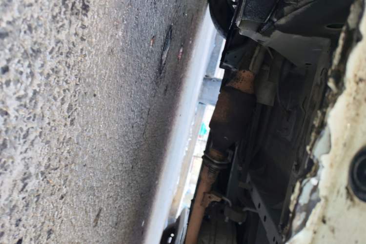 Used Nissan NV200 2016 1.6L CVT Deluxe Model Chassis Front Left