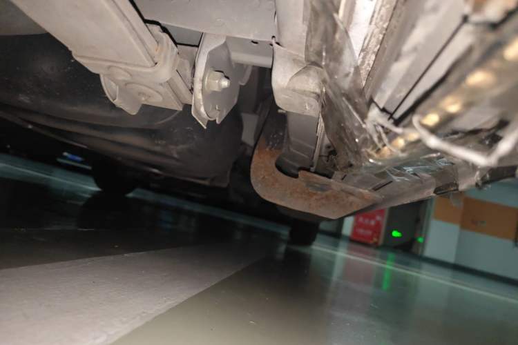 Used Nissan NV200 2016 1.6L CVT Luxury Model Chassis Rear Right