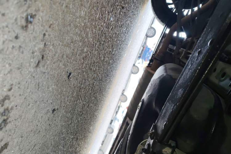 Used Nissan NV200 2016 1.6L CVT Deluxe Model Chassis Rear Right