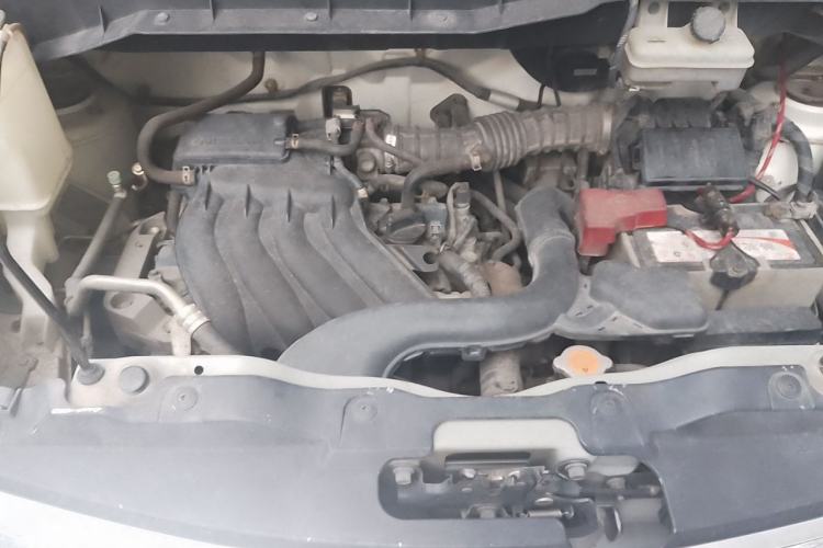 Used Nissan NV200 2016 1.6L CVT Luxury Model Engine Bay