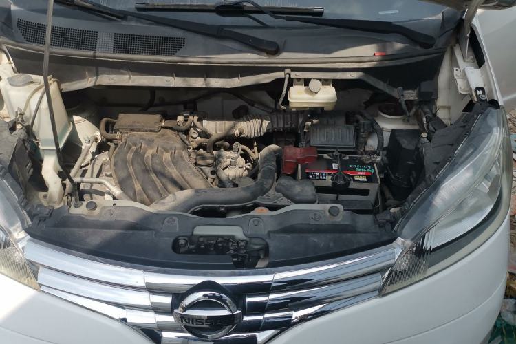 Used Nissan NV200 2016 Revised Version 1.6L CVT Deluxe Edition Engine Bay