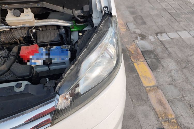 Used Nissan NV200 2016 1.6L CVT Luxury Model Engine Bay Left