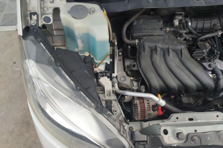 Used Nissan NV200 2016 Revised Version 1.6L CVT Luxury Edition Engine Bay Right