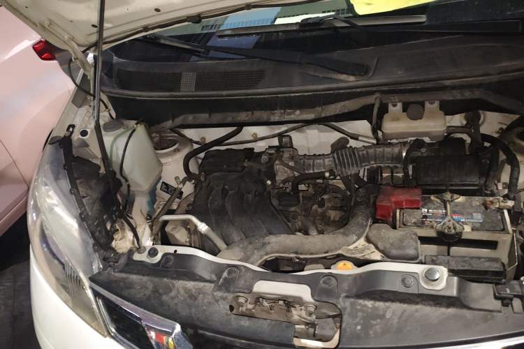 Used Nissan NV200 2016 1.6L Manual Luxury Model Engine Bay Right