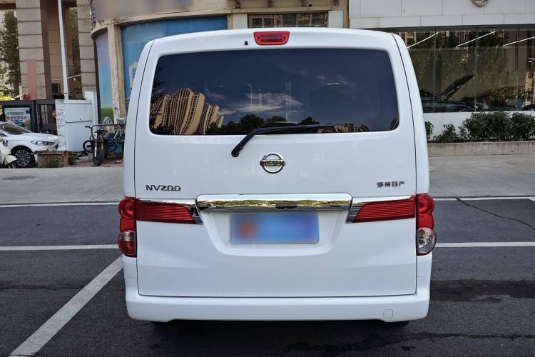 Used Nissan NV200 2016 Revised Version 1.6L Manual Luxury Edition Exterior 4