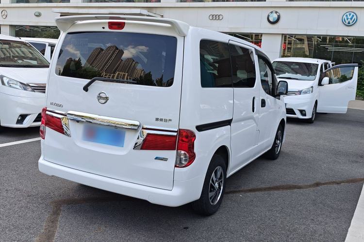 Used Nissan NV200 2016 Revised Version 1.6L CVT Luxury Edition Exterior 5