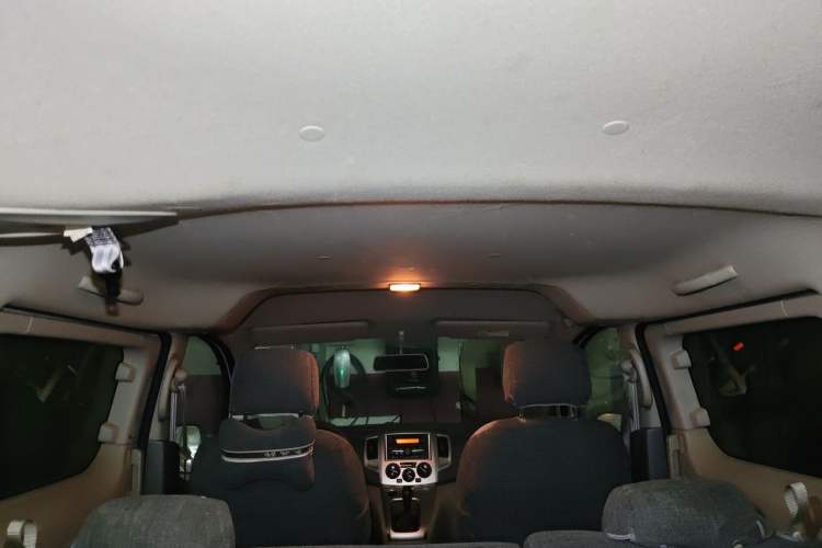 Used Nissan NV200 2016 Revised Version 1.6L Manual Luxury Edition Headliner