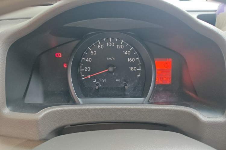 Used Nissan NV200 2016 1.6L CVT Luxury Model Instrument Cluster