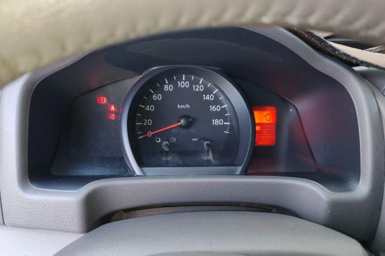 Used Nissan NV200 2016 1.6L CVT Deluxe Model Instrument Cluster