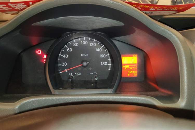 Used Nissan NV200 2016 Revised Version 1.6L Manual Luxury Edition Instrument Cluster