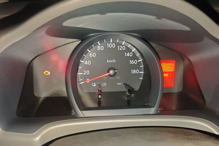 Used Nissan NV200 2016 Revised Version 1.6L CVT Luxury Edition Instrument Cluster