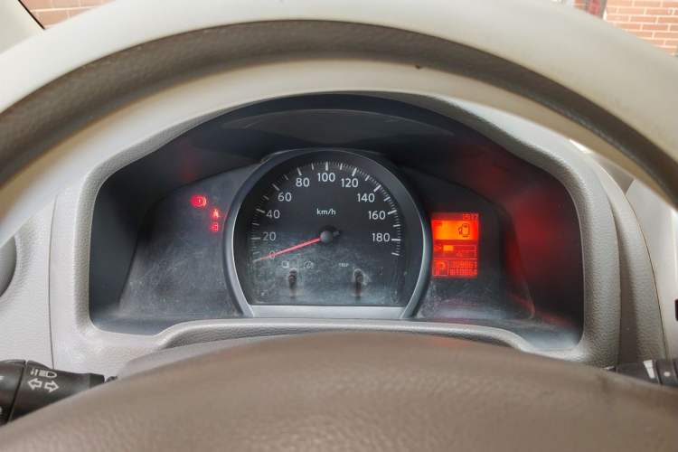 Used Nissan NV200 2016 Revised Version 1.6L CVT Luxury Edition Instrument Cluster