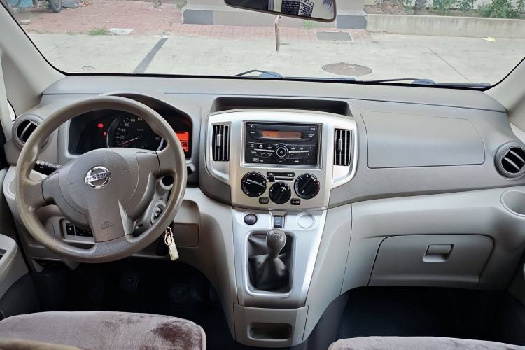 Used Nissan NV200 2016 Revised Version 1.6L Manual Luxury Edition Interior 1