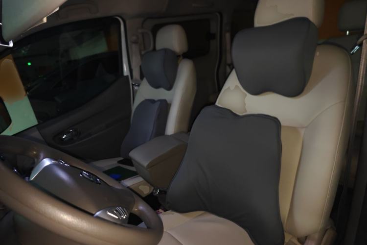 Used Nissan NV200 2016 1.6L CVT Luxury Model Left Front Seat