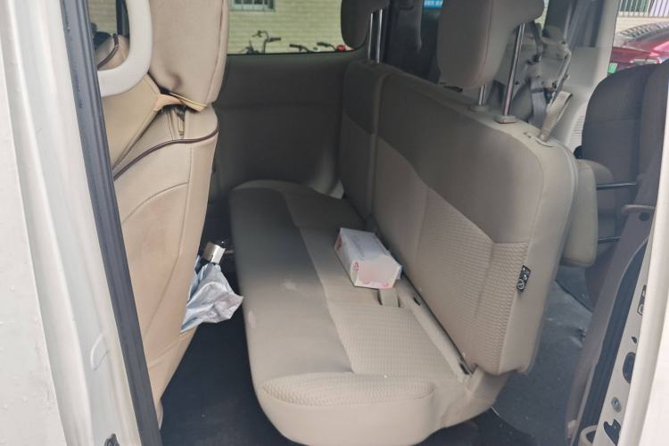 Used Nissan NV200 2016 Revised Version 1.6L CVT Deluxe Edition Left Rear Seat