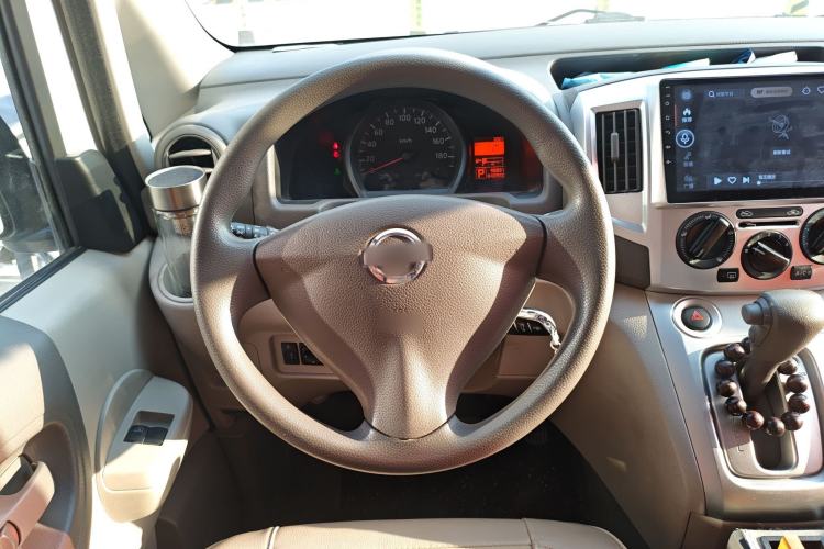 Used Nissan NV200 2016 Revised Version 1.6L CVT Luxury Edition Steering Wheel