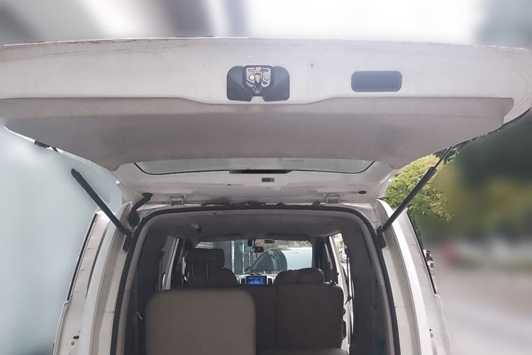 Used Nissan NV200 2016 1.6L CVT Luxury Model Trunk