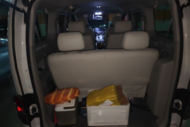 Used Nissan NV200 2016 1.6L CVT Luxury Model Trunk