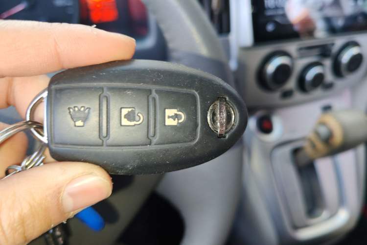 Used Nissan NV200 2016 1.6L CVT Deluxe Model Vehicle Key