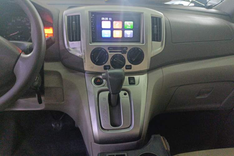 Used Nissan NV200 2018 1.6L CVT Luxury Model Audio And AC Panel