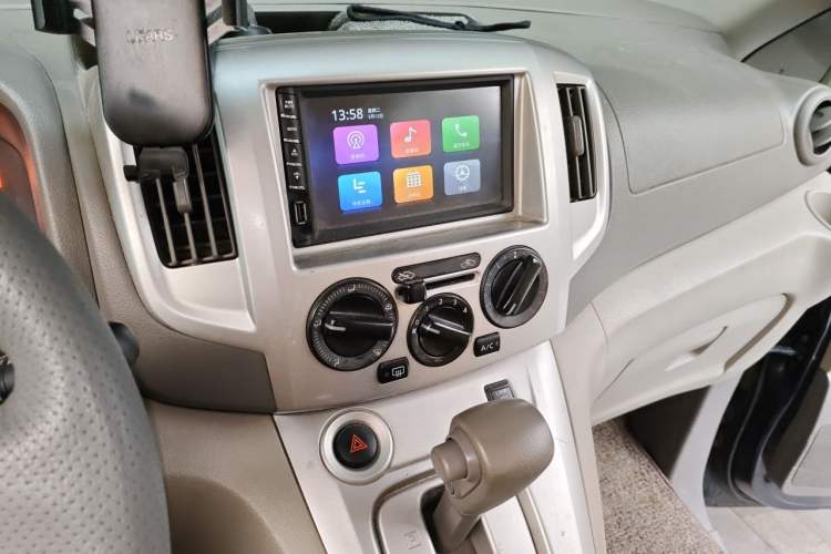 Used Nissan NV200 2018 1.6L CVT Luxury Model Audio And AC Panel
