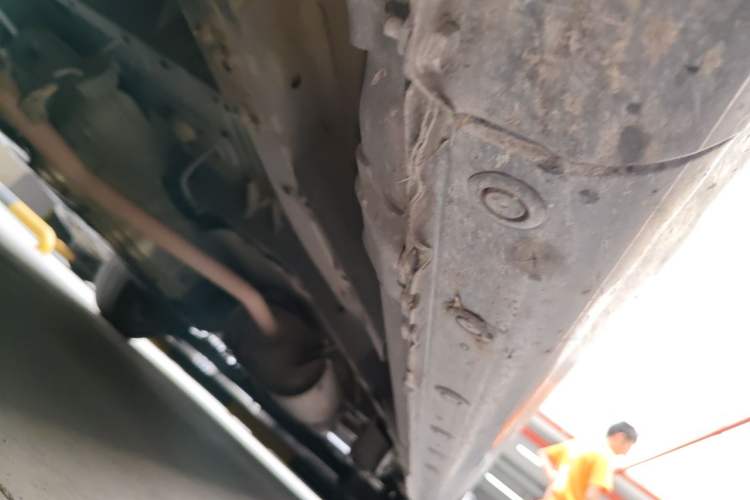 Used Nissan NV200 2018 1.6L CVT Luxury Model Chassis Front Left