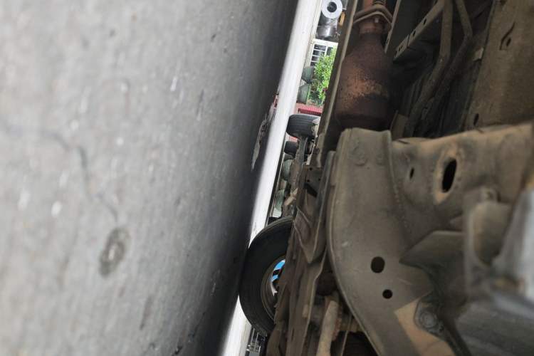 Used Nissan NV200 2018 1.6L CVT Luxury Model Chassis Front Right