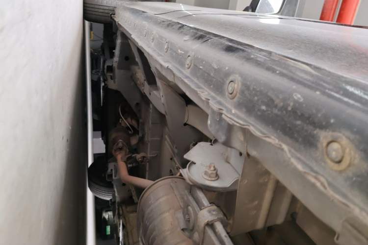 Used Nissan NV200 2018 1.6L CVT Luxury Model Chassis Rear Left
