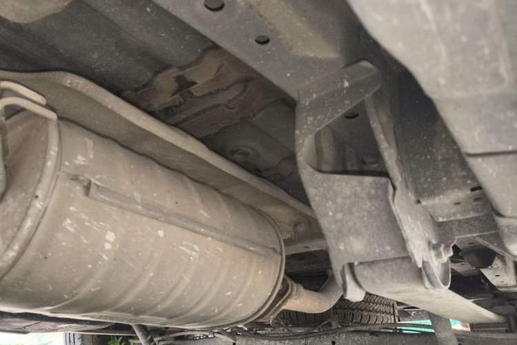 Used Nissan NV200 2018 1.6L CVT Luxury Model Chassis Rear Left