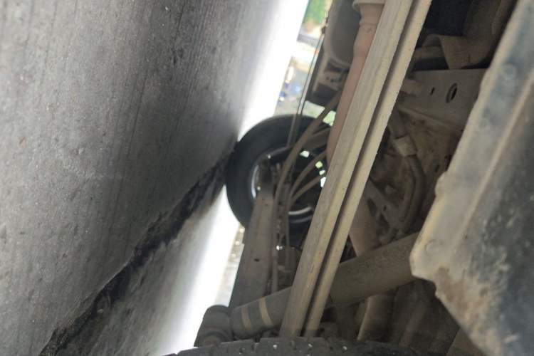 Used Nissan NV200 2018 1.6L CVT Luxury Model Chassis Rear Left