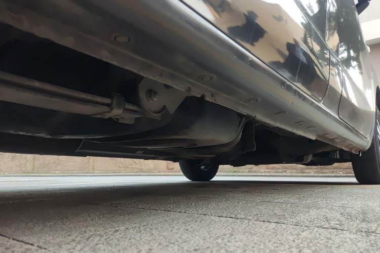 Used Nissan NV200 2018 1.6L CVT Luxury Model Chassis Rear Right