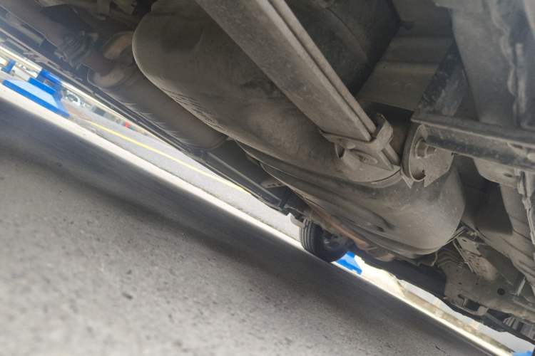 Used Nissan NV200 2018 1.6L CVT Luxury Model Chassis Rear Right