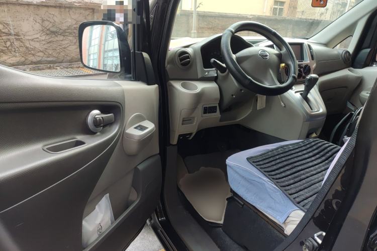 Used Nissan NV200 2018 1.6L CVT Luxury Model Driver Seat