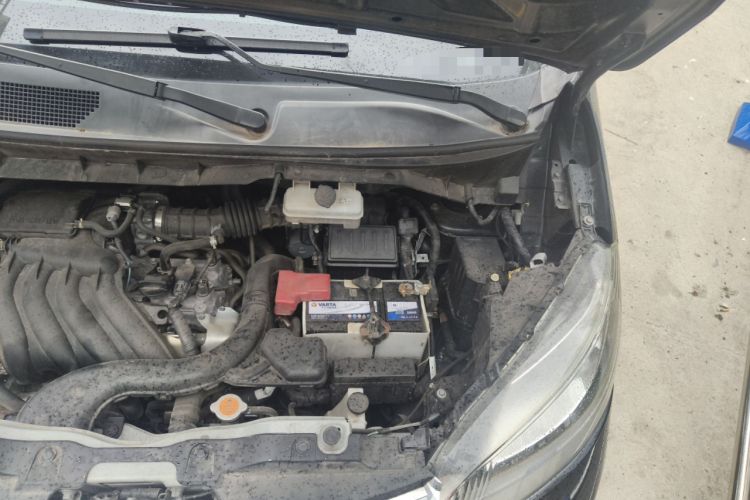 Used Nissan NV200 2018 1.6L CVT Luxury Model Engine Bay Left