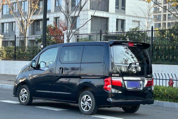 Used Nissan NV200 2018 1.6L CVT Luxury Model Exterior 2