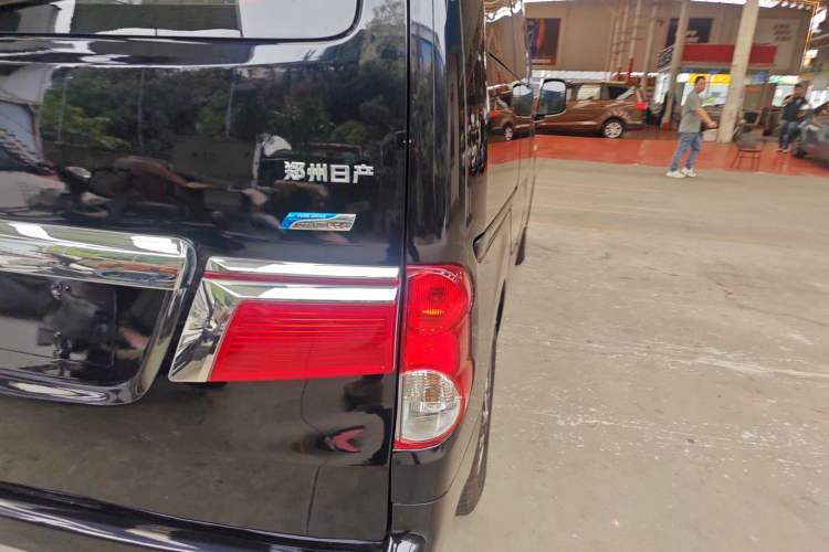 Used Nissan NV200 2018 1.6L CVT Luxury Model Exterior 3