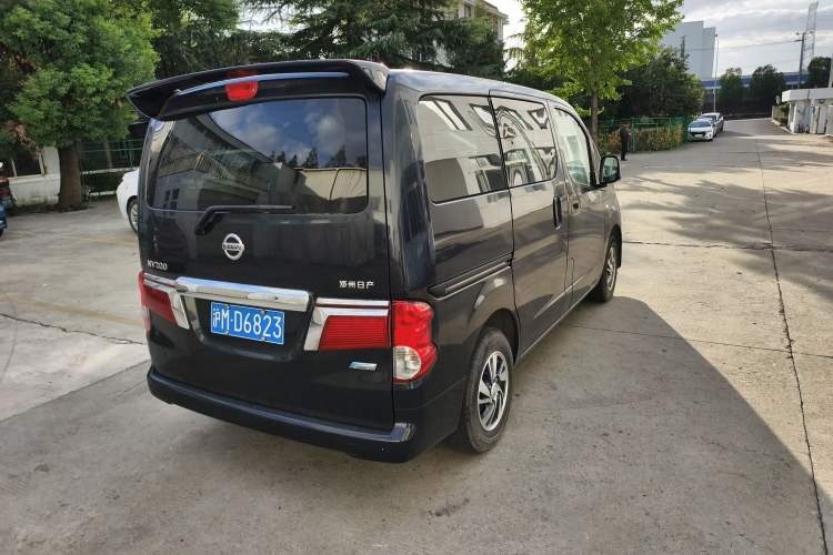 Used Nissan NV200 2018 1.6L CVT Luxury Model Exterior 3