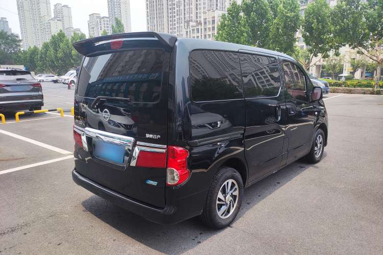Used Nissan NV200 2018 1.6L CVT Luxury Model Exterior 4