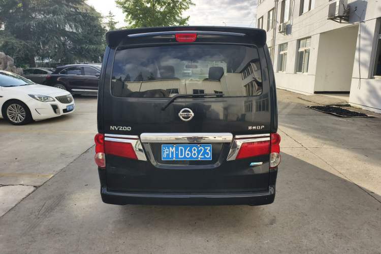 Used Nissan NV200 2018 1.6L CVT Luxury Model Exterior 4