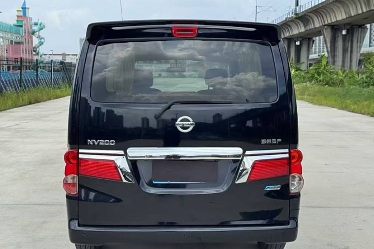Used Nissan NV200 2018 1.6L CVT Luxury Model Exterior 5