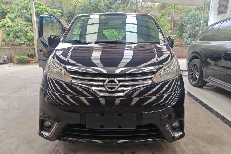 Used Nissan NV200 2018 1.6L CVT Luxury Model Front