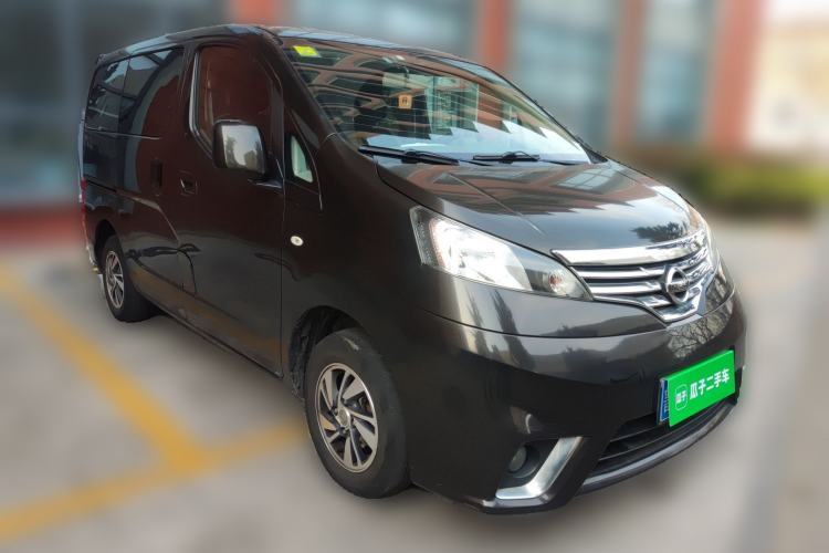 Used Nissan NV200 2018 1.6L CVT Luxury Model Front Right 45 Deg
