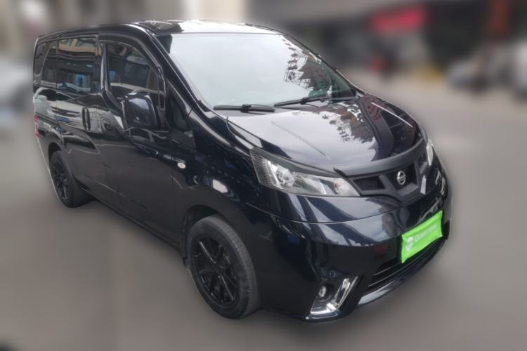 Used Nissan NV200 2018 1.6L CVT Luxury Model Front Right 45 Deg