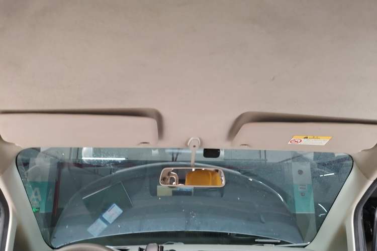 Used Nissan NV200 2018 1.6L CVT Luxury Model Headliner