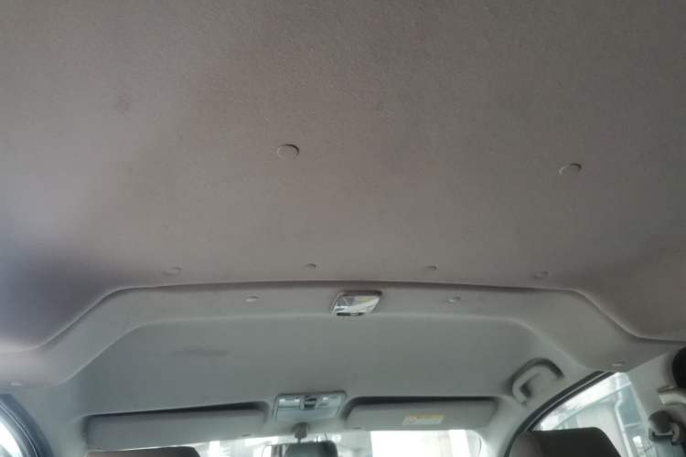 Used Nissan NV200 2018 1.6L CVT Luxury Model Headliner