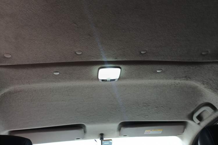 Used Nissan NV200 2018 1.6L CVT Luxury Model Headliner