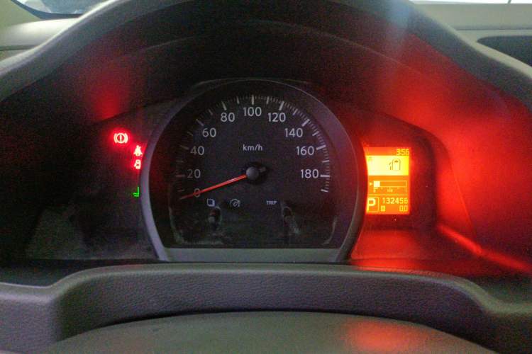 Used Nissan NV200 2018 1.6L CVT Luxury Model Instrument Cluster