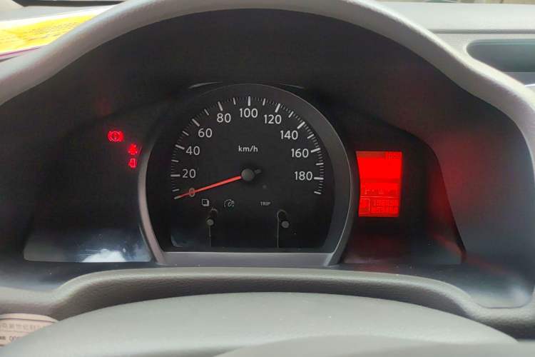 Used Nissan NV200 2018 1.6L CVT Luxury Model Instrument Cluster
