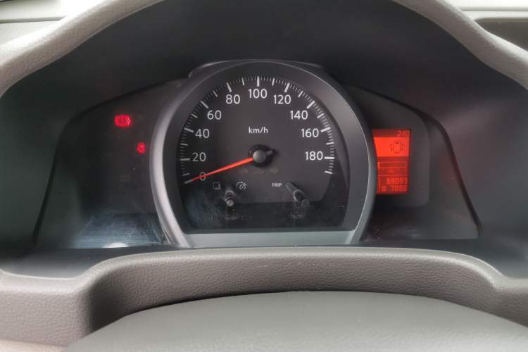 Used Nissan NV200 2018 1.6L CVT Luxury Model Instrument Cluster